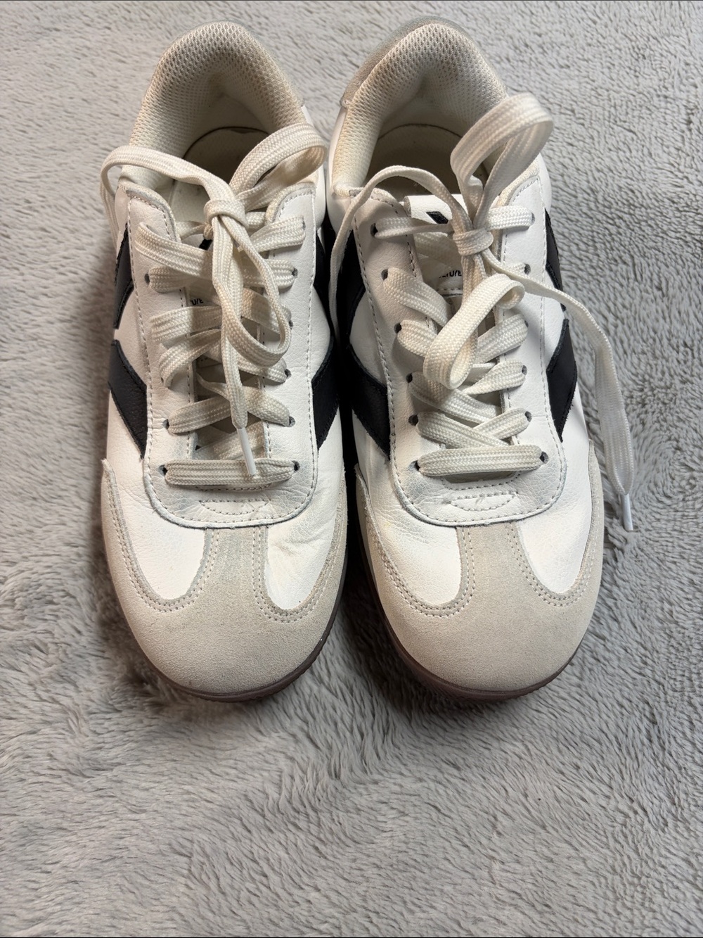 Culture of Brave leather shoes